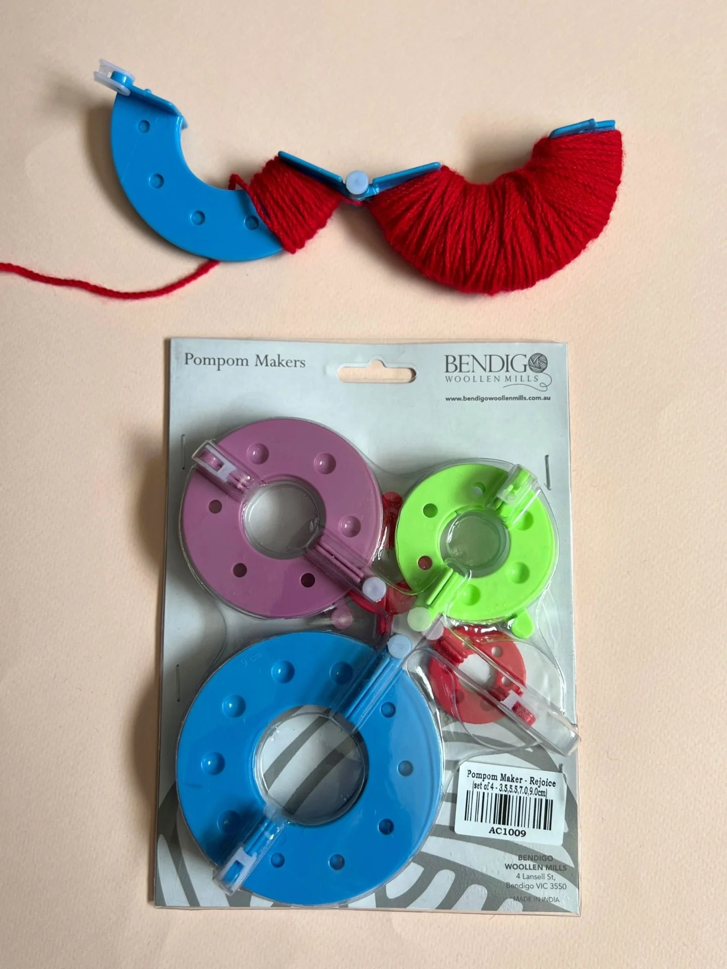 Pom Pom Makers - Image 3