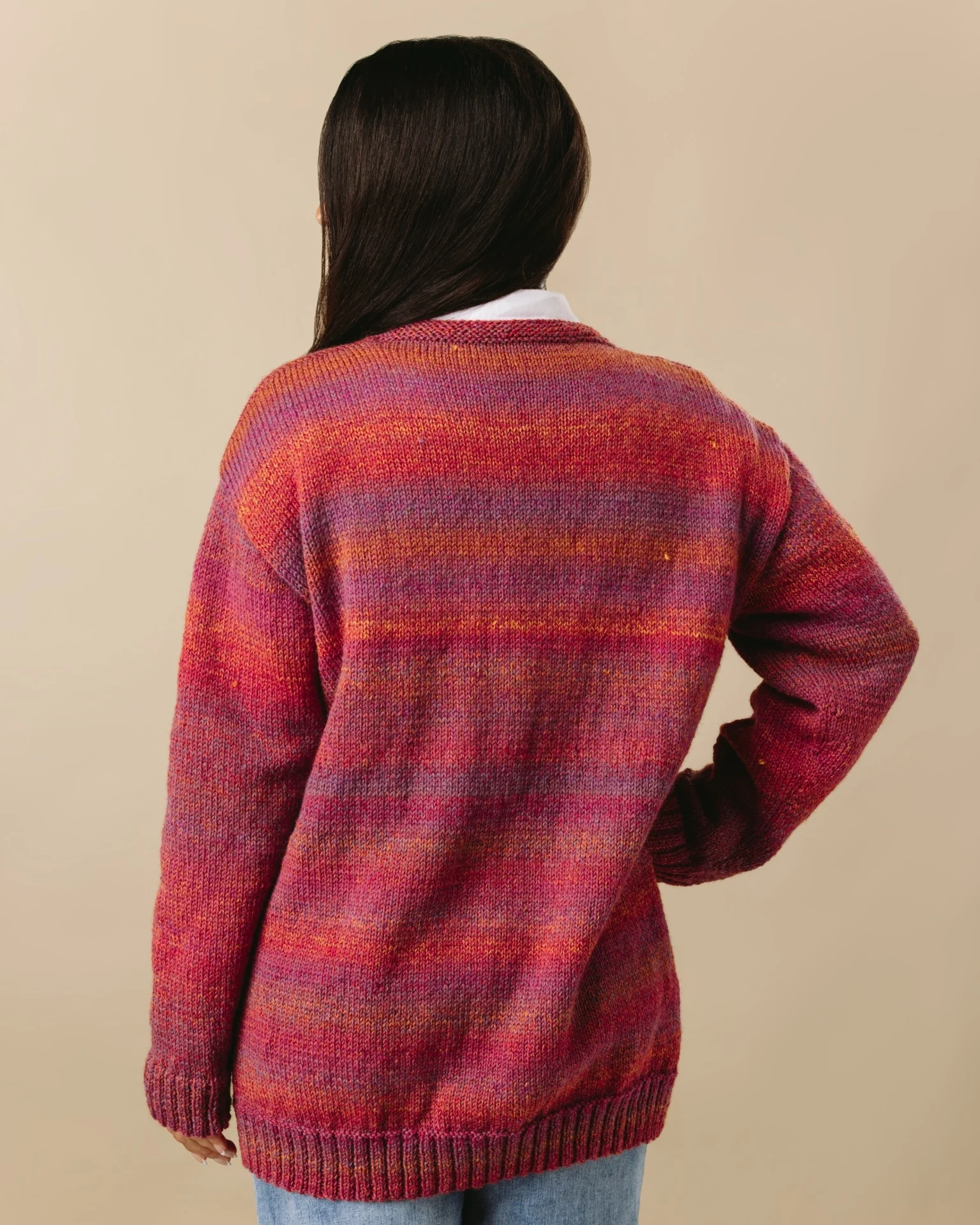 Longline V-Neck Cardigan - Knitting Pattern | PT 8552 - Image 4