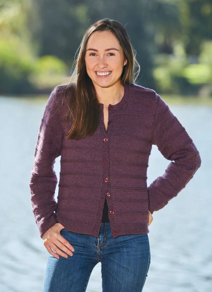 PT 8560 - Cardigan with Garter Ridge - Knitting Pattern - Image 3