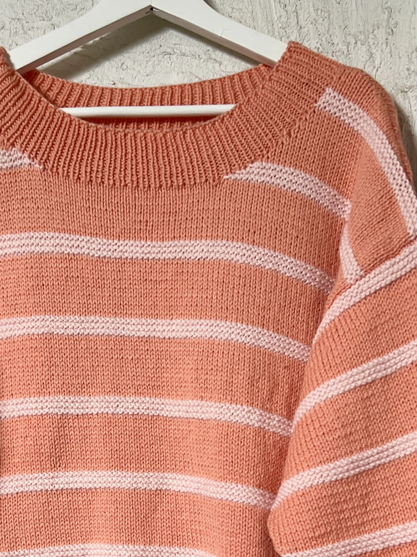 PT 8662 Garter Stripe Jumper - Knitting Pattern - Image 5