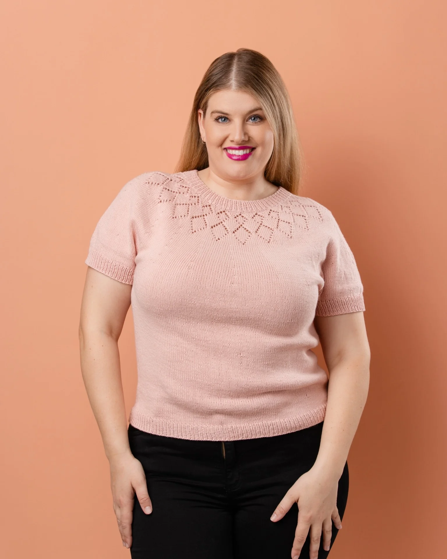 The Demi Diamond Top - Women's Knitting Pattern | PT 8721 - Image 4
