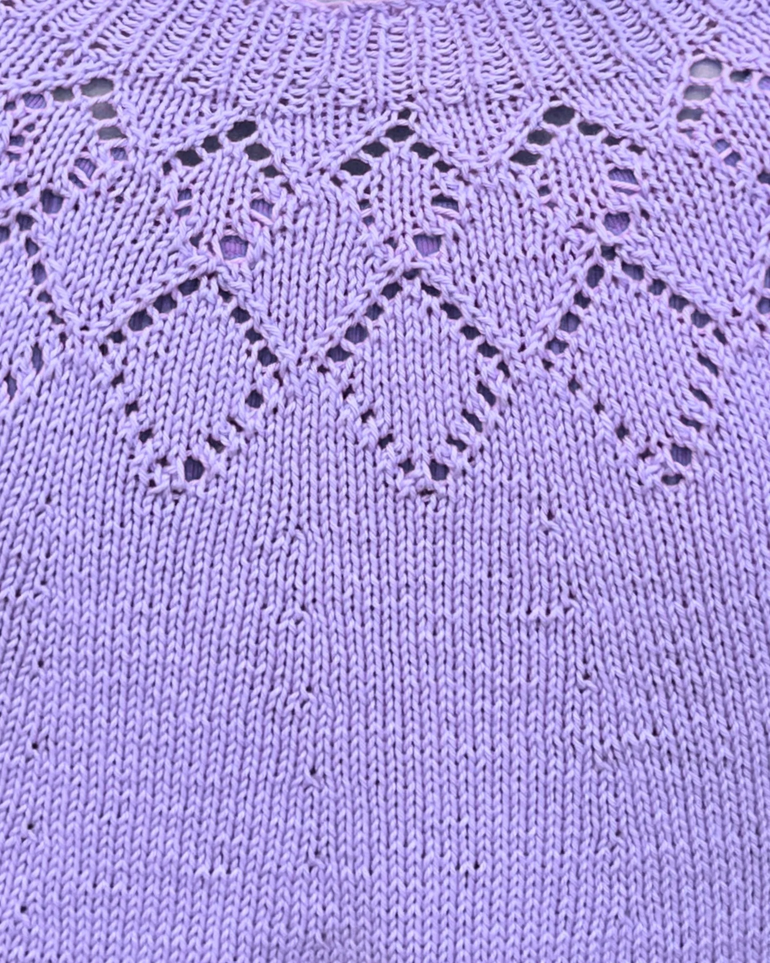 The Demi Diamond Top - Women's Knitting Pattern | PT 8721 - Image 9