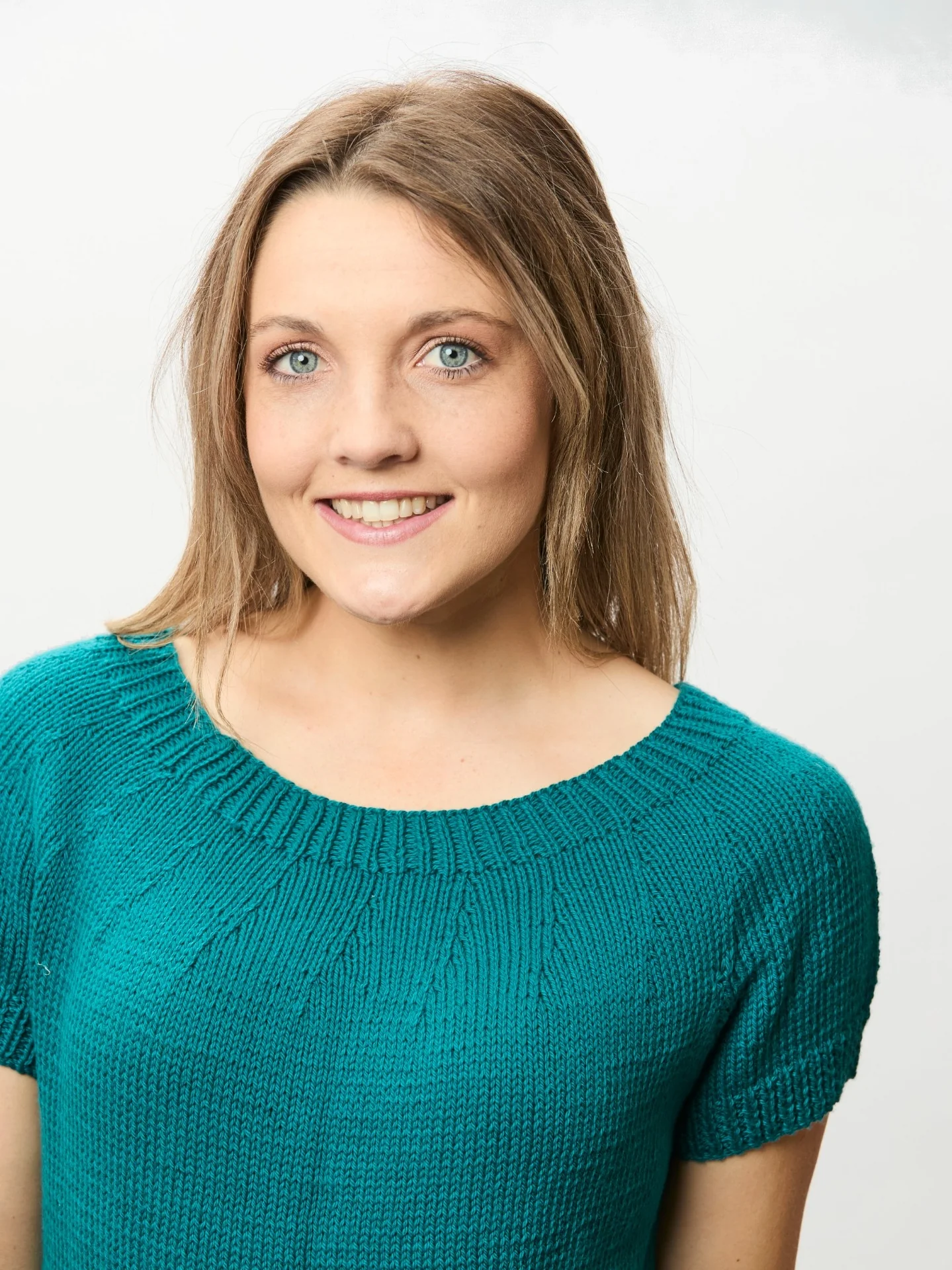 The Caroline Tee - Adult Knitting Pattern | PT 8678 - Image 5