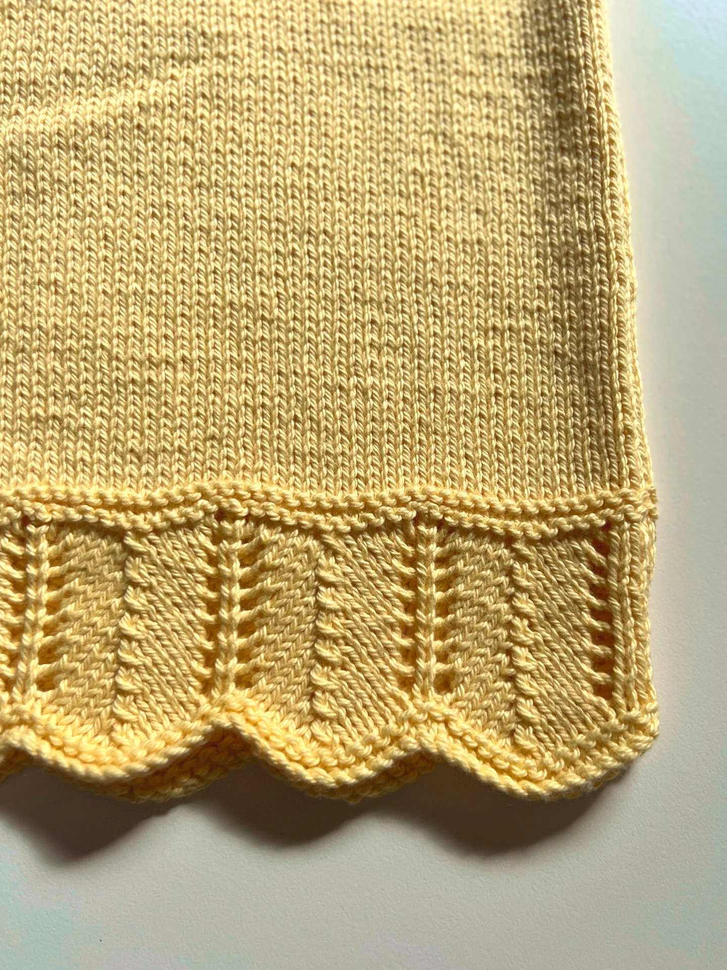 The Cate Tank - Adult Knitting Pattern | PT 8677 - Image 5