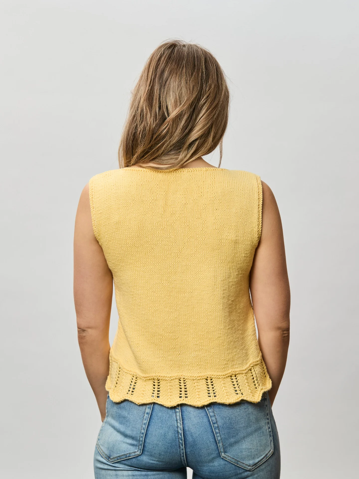 The Cate Tank - Adult Knitting Pattern | PT 8677 - Image 7