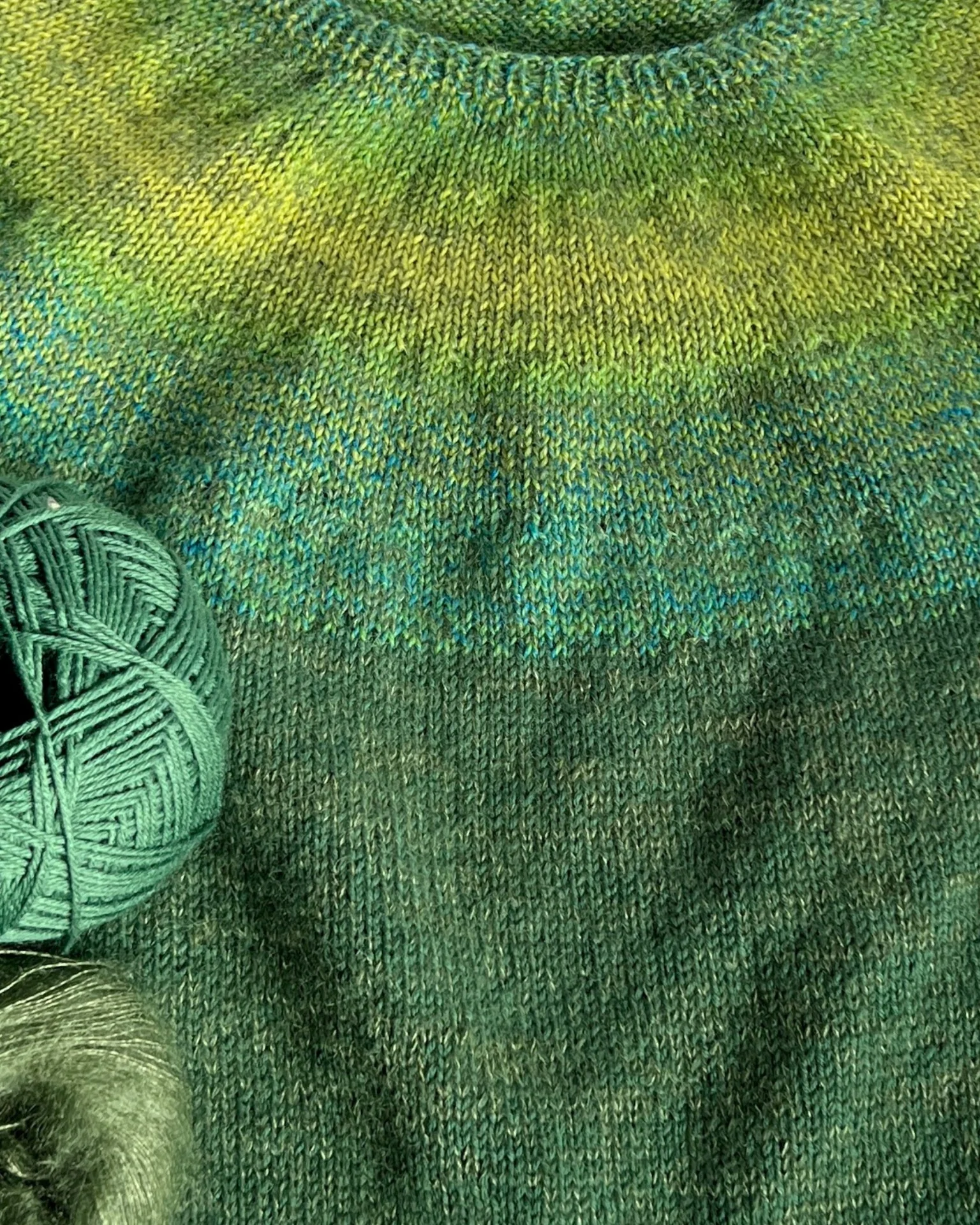 The Isabella Top-Down Yoke Jumper - Womens Knitting Pattern | PT 8706 - Image 3