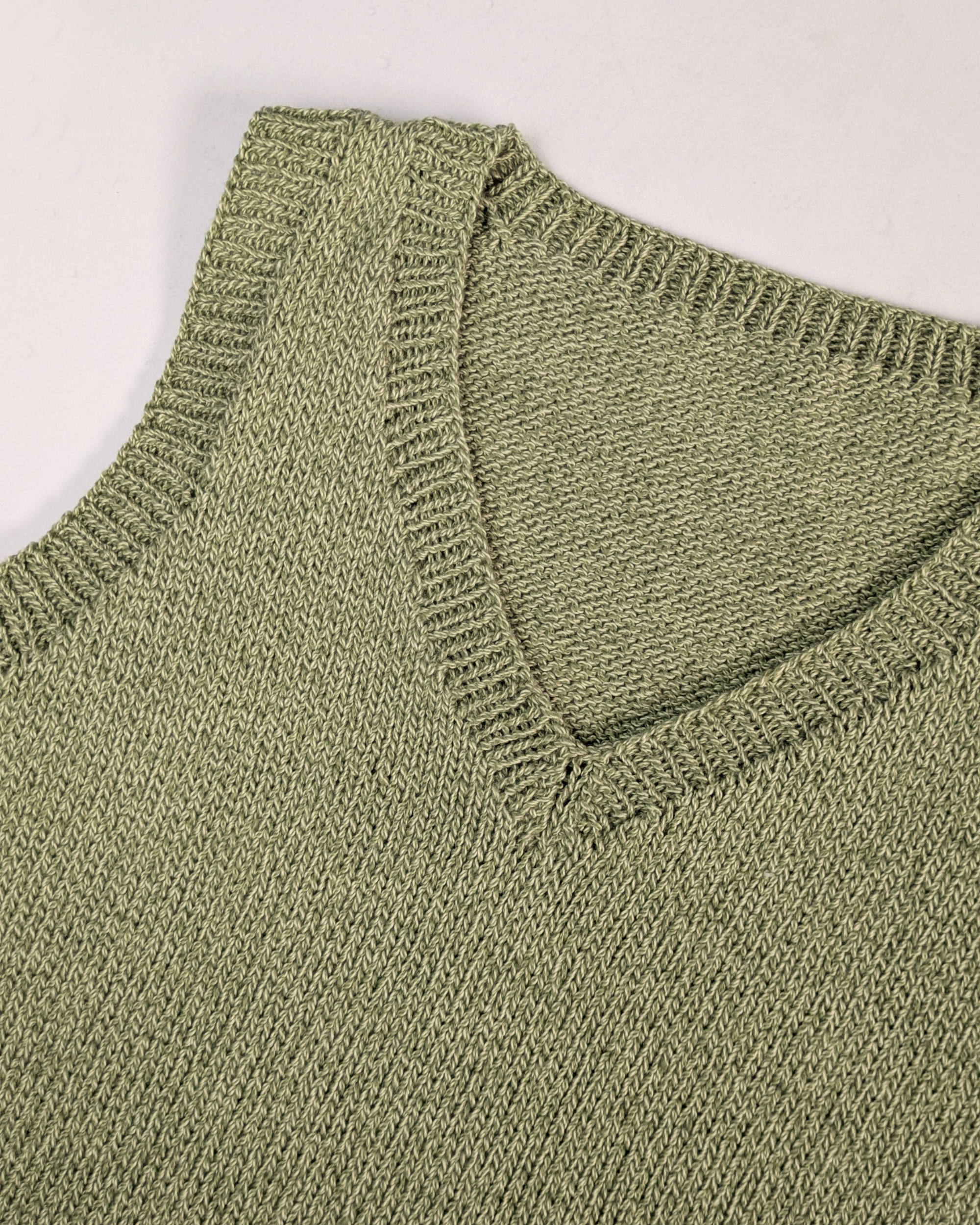 The Ness Vest - Women's Knitting Pattern | PT 8731 - Image 3