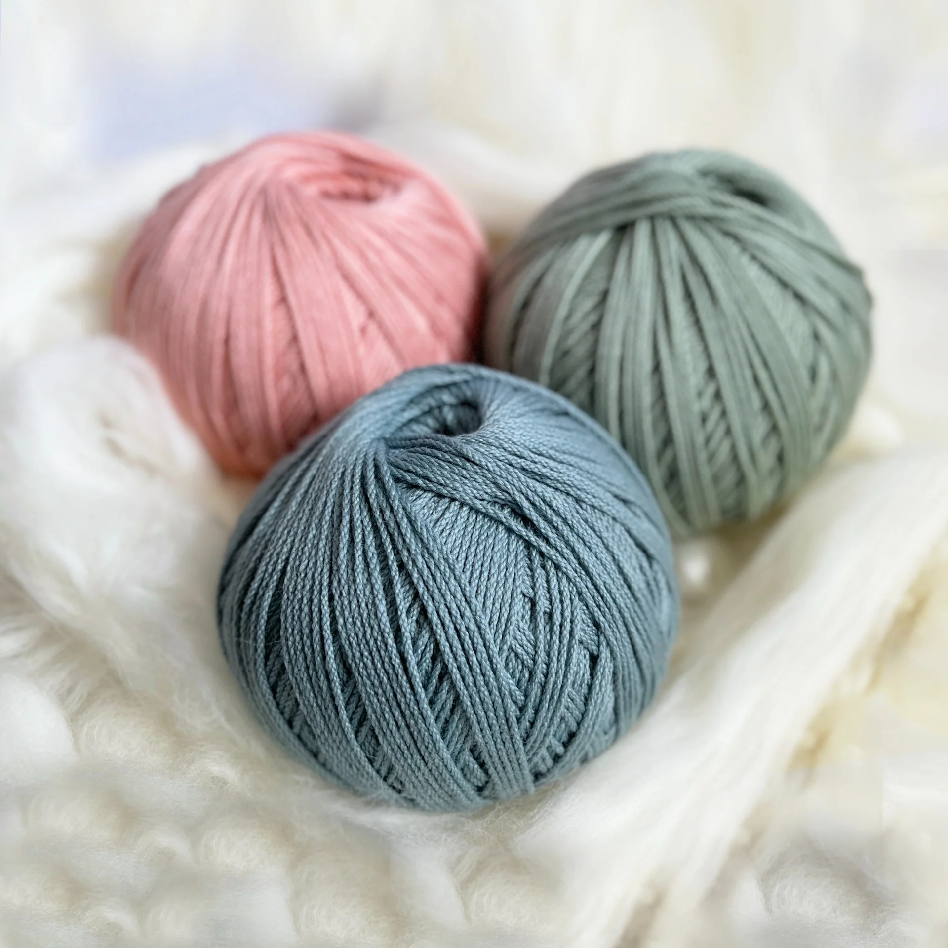 Whisper 8 ply - Image 46